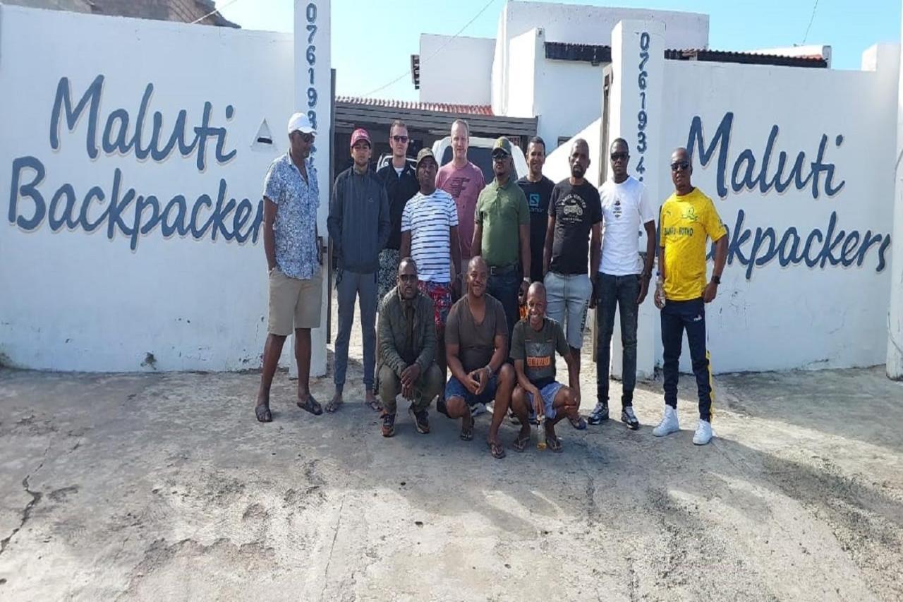 Отель Maluti Backpackers Phuthaditjhaba Экстерьер фото