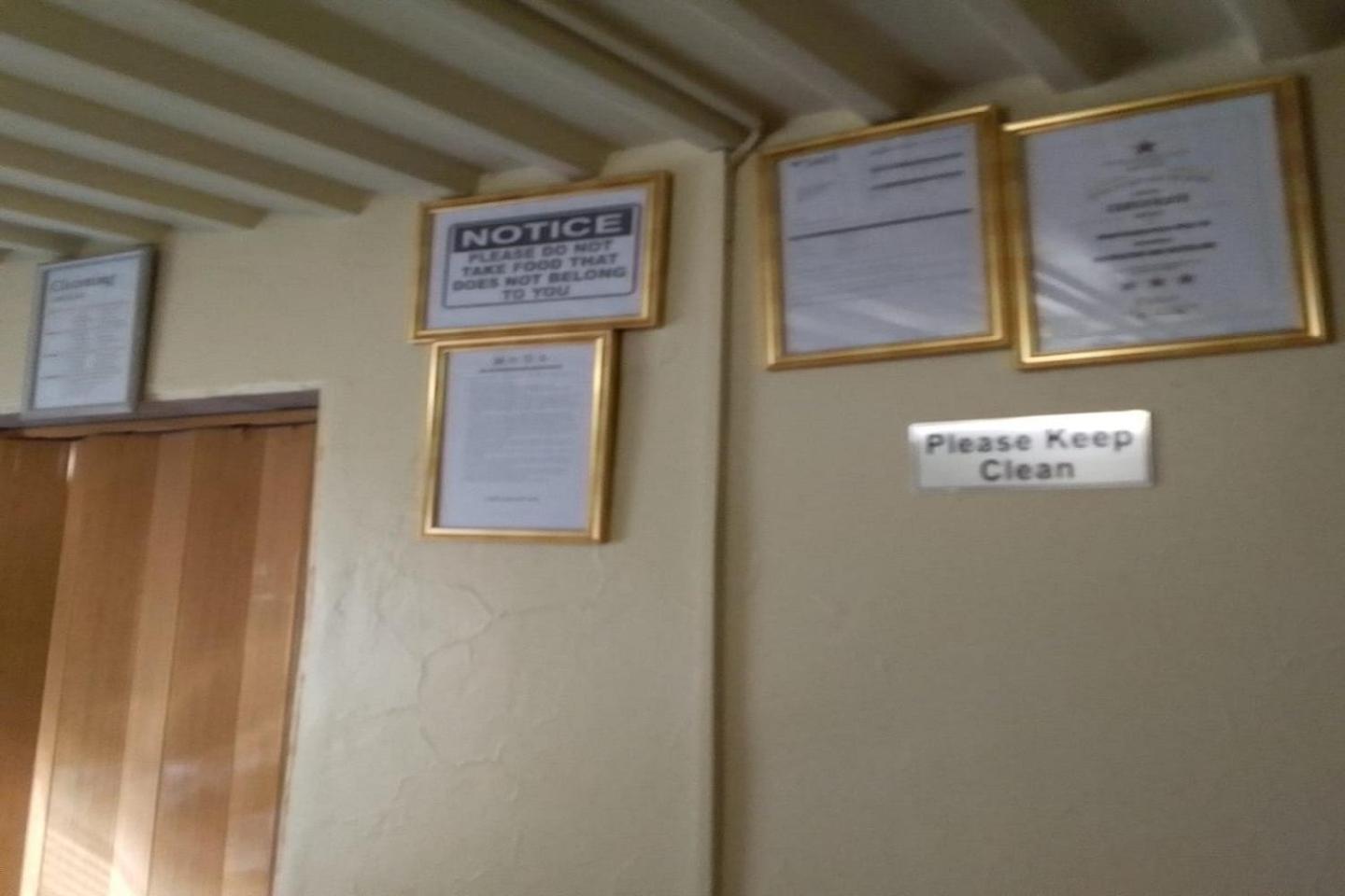 Отель Maluti Backpackers Phuthaditjhaba Экстерьер фото
